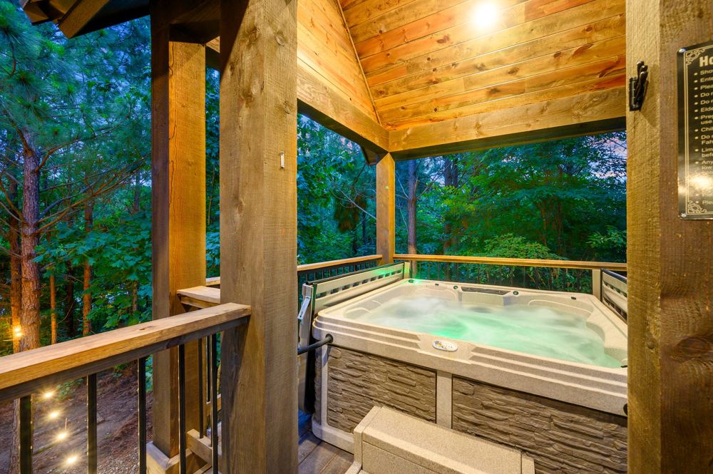 Hot tub on the covered deck